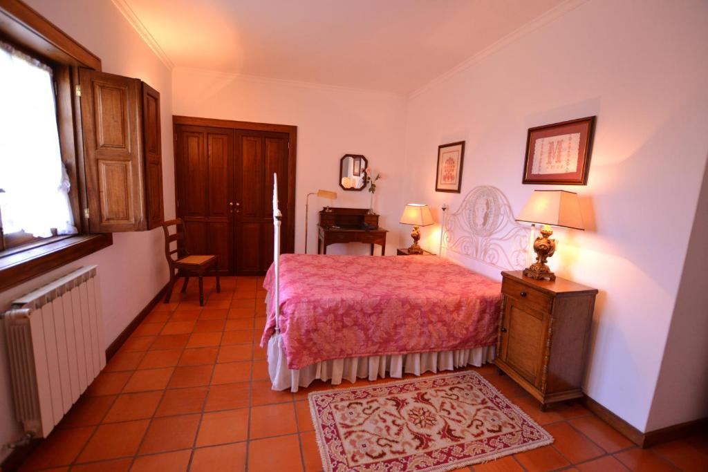 Quinta De Cima De Eiriz Konuk evi Guimarães Oda fotoğraf